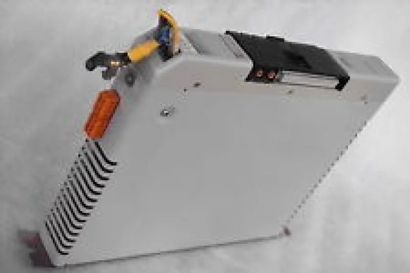 1394-AM04 AXIS модуль 4.5-9.0А 3кВт