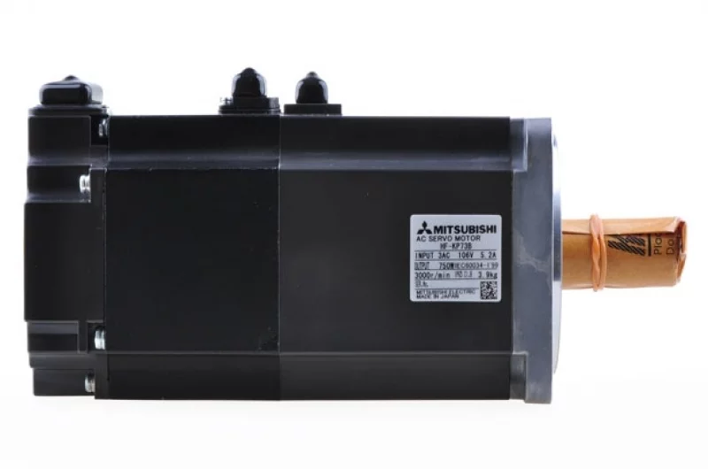 Серводвигатель HF-KP73B оснащен тормозом